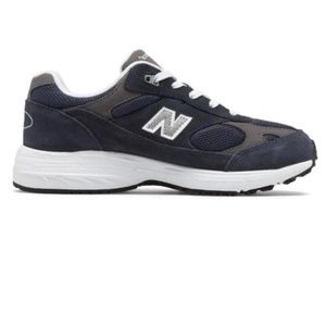 New Balance 993 Navy Women's Size 6 Worn only 3 Times Perfect Condition